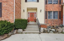 5160 Vine Street, St. Clair, MI 48079