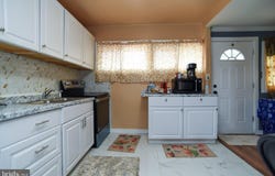34 RED MAPLE Lane, LEVITTOWN, PA 19055