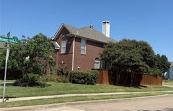 211 Moss Hill Road, Irving, TX 75063