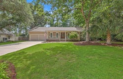 818 Law Lane, Mount Pleasant, SC 29464