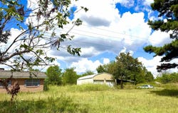 215 E Henderson St, Reklaw, TX 75784