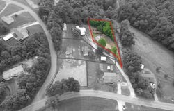 1333 Pinecrest Rd, Jacksboro, TN 37757
