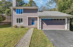 32 Birch Way, Mashpee, MA 02649