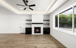 1271 brown, Woodburn, OR 97071