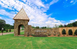 28 ABERDEEN DRIVE, CALERA, AL 35040