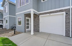 635 N Galbraith Lp, Post Falls, ID 83854