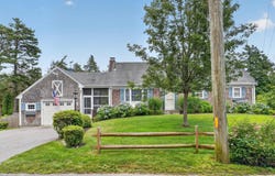 19 Whig Street, Dennis, MA 02638