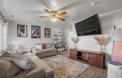 1027 E SARA Ln S, Ogden, UT 84404