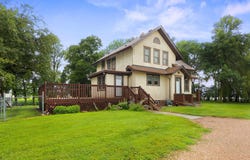 1250 Highway 7 E, Hutchinson, MN 55350
