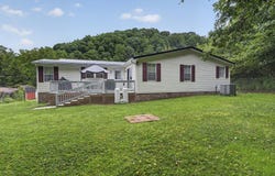 1530 Highway 16, Marion, VA 24354
