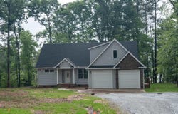 193 Lands End Drive, Prosperity, SC 29127