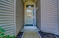 115 Ambleside Way, Amherst, OH 44001