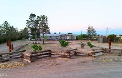 2911 W Willow Tree Lane, Willcox, AZ 85643