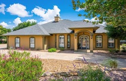 516 Winged Foot Lane, Kerrville, TX 78028