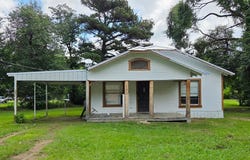 103 S Merrill, New Boston, TX 75570