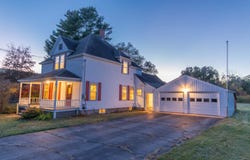 35 Deer Hill Road, Tamworth, NH 03817