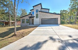 11 Boxford Circle, Bella Vista, AR 72715