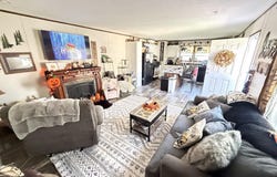 888 E Shady Lane, Neenah, WI 54957-0000