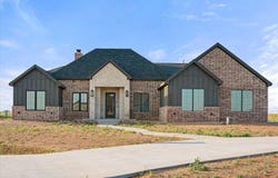 1154 E Hayes Street, New Home, TX 79383