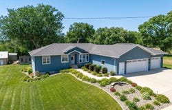 312 Main St., Dante, SD 57329