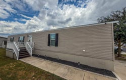 27 White Bluff Dr, Kyle, TX 78640