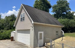 258 Old Tacora Hills Rd, Clinton, TN 37716