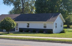 6 College St, Marshall, MO 65340