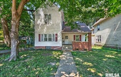 1023 Governor Street, Springfield, IL 62704