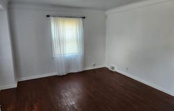 19212 Kingsville Street, Harper Woods, MI 48225