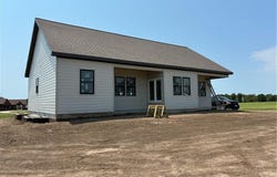 4061 Stoneview Terrace, Ottawa, KS 66067