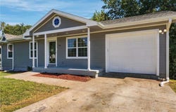 314 E 17th Street, Kearney, MO 64060