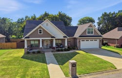 1213 Bent Tree Lane, Searcy, AR 72143
