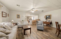 111 E Henry Street, Rayne, LA 70578