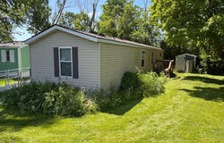 502 3rd Street NE, Milaca, MN 55051