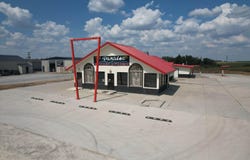 37 Enterprise Drive, Seymour, MO 65746