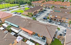 7817 W 36th Ave, Hialeah, FL 33018