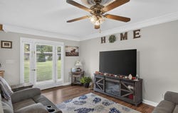 637 Violet Ln, Marion, VA 24354