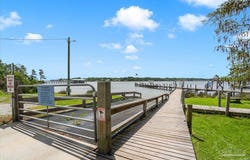 24715 Murphy Ln, Elberta, AL 36530