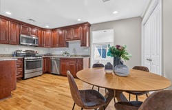 201 College Ave, Somerville, MA 02144