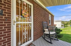 718 Laura St, West Mifflin, PA 15122