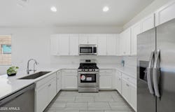 5804 N 90TH Drive, Glendale, AZ 85305