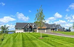 7620 Lake John Drive, Annandale, MN 55302