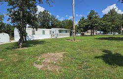 27021 Sunset Drive, Clinton, MO 64735