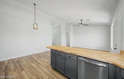 5500 E SAVANNA Lane, Coolidge, AZ 85128