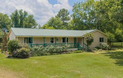 1942 Crabapple, Big Sandy, TX 75755