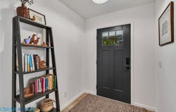 1 Lawler Lane, Kilmarnock, VA 22482