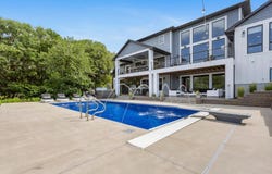 101 Quarry Pines Dr, Yankton, SD 57078