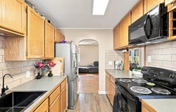 129 S Pine St, Rockford, WA 99030
