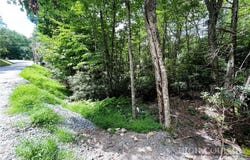 252 Greenbriar Road, Beech Mountain, NC 28604