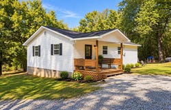 64 Lester Street, Bakersfield, MO 65609